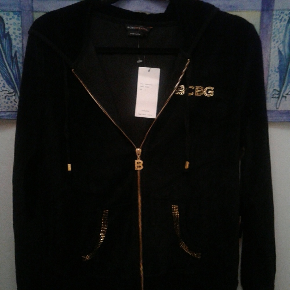 BCBG sweater w/hoodie and matching pants